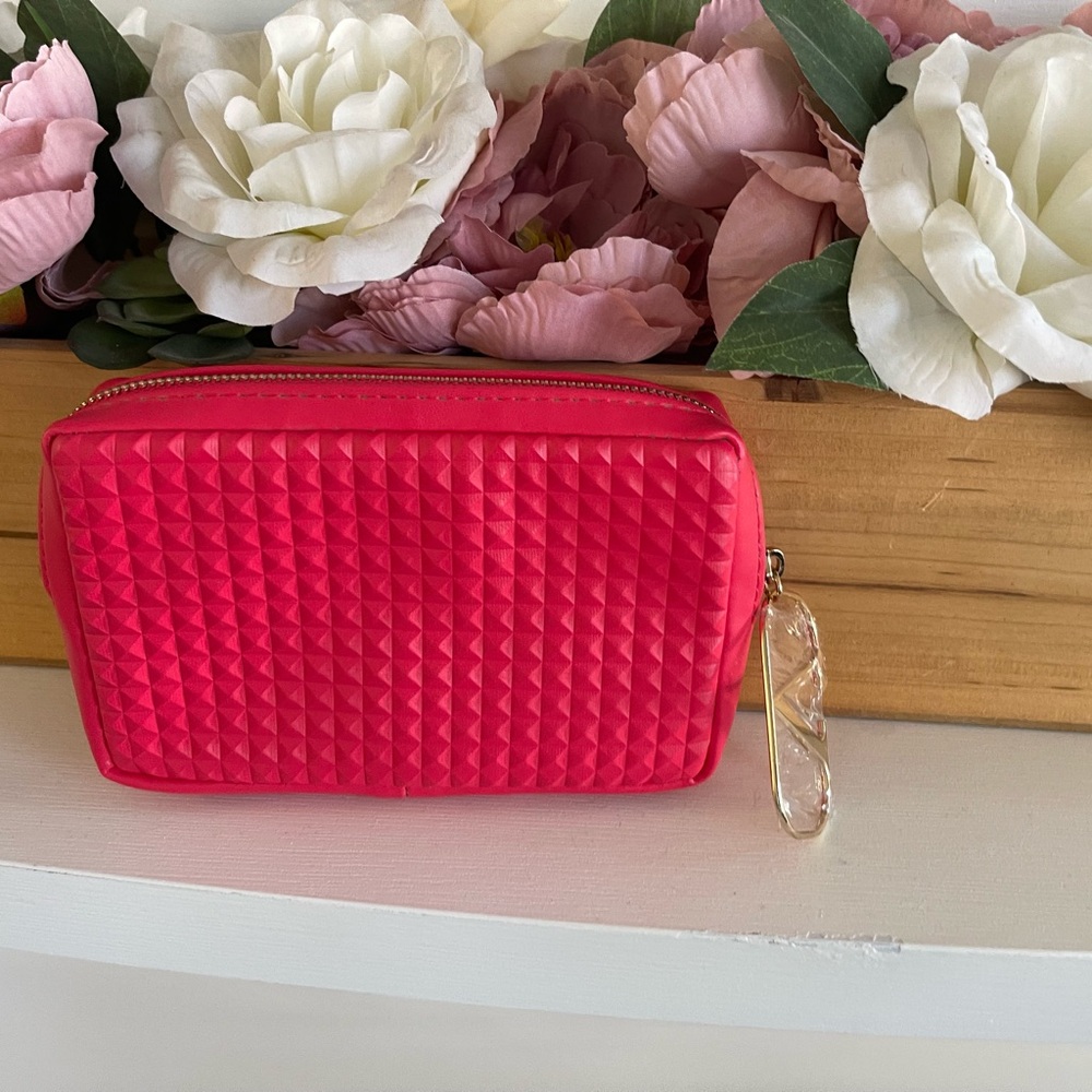 Valentino Garavani Beauty Studded Premium
Clutch / Bag with "V" Logo